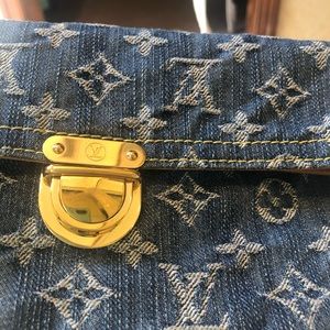 Louis Vuitton denim pochette